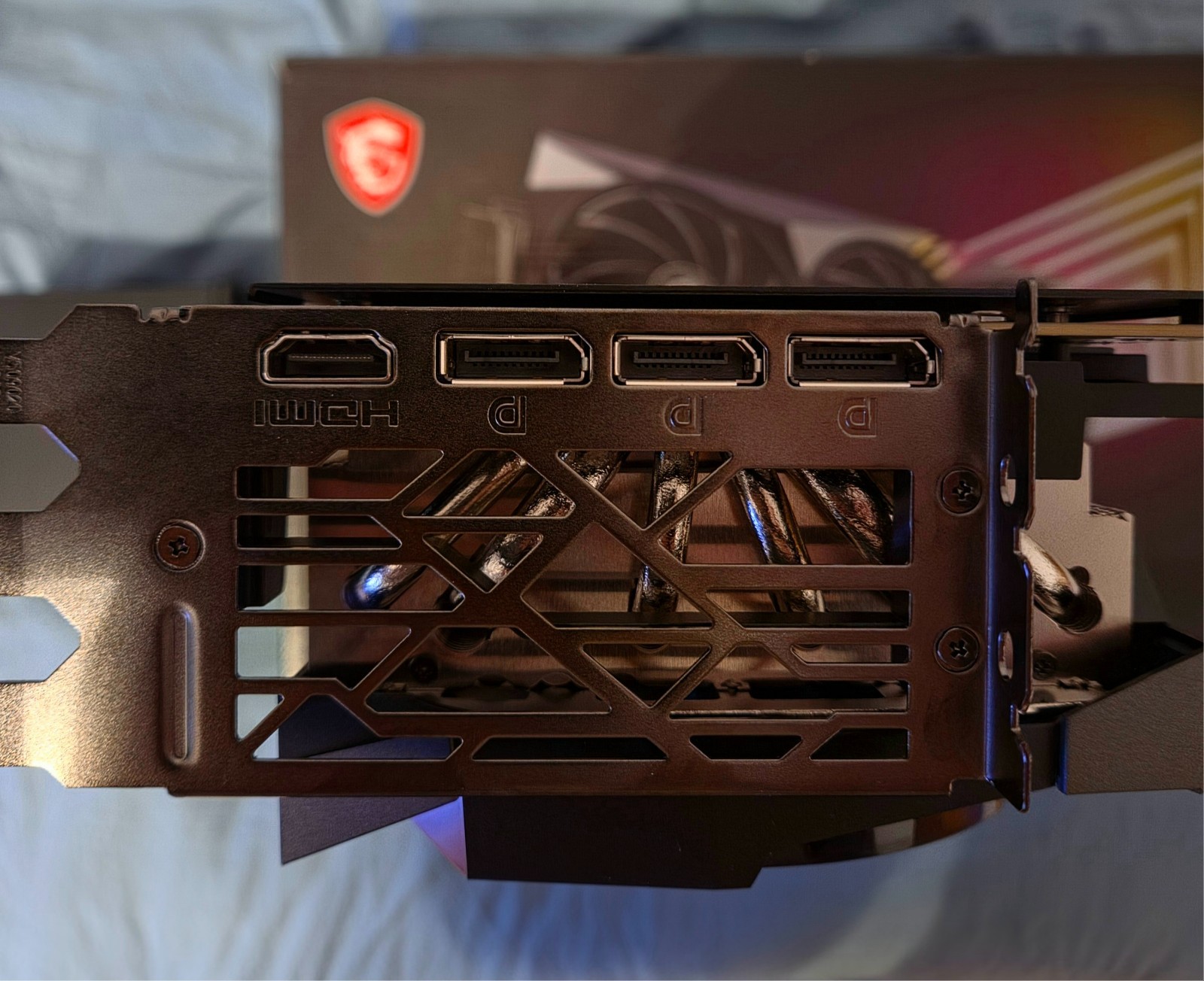 A. TERLARIS BELI 2 GRATIS 1 MS - Rtx 4090 24Gb Graphics Card ulasan dan harga